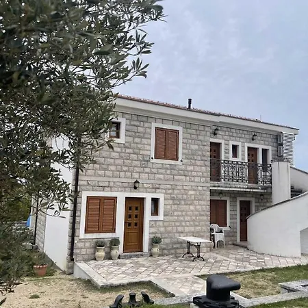 Ilic Apartmani Bijela Exterior photo