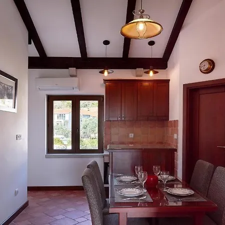 Ilic Apartmani Bijela Exterior photo