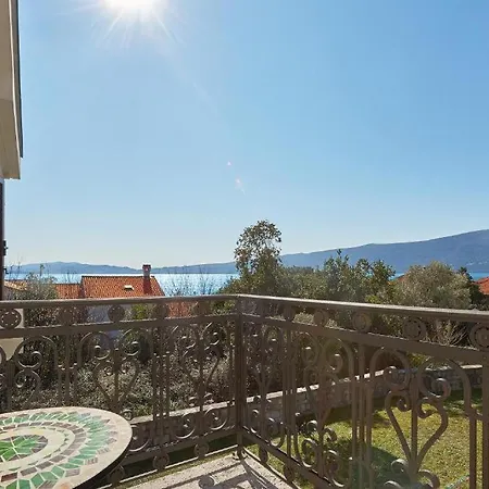 Ilic Apartmani Bijela Exterior photo