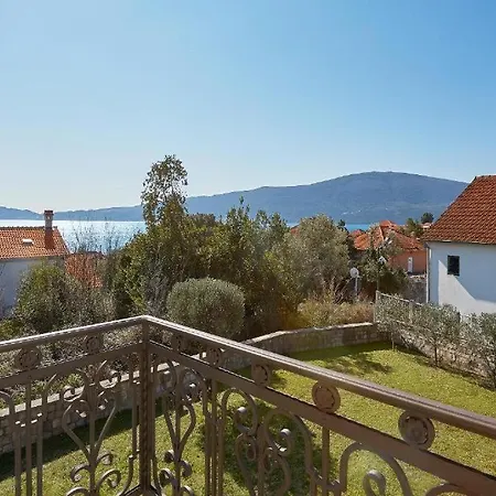 Ilic Apartmani Bijela Exterior photo