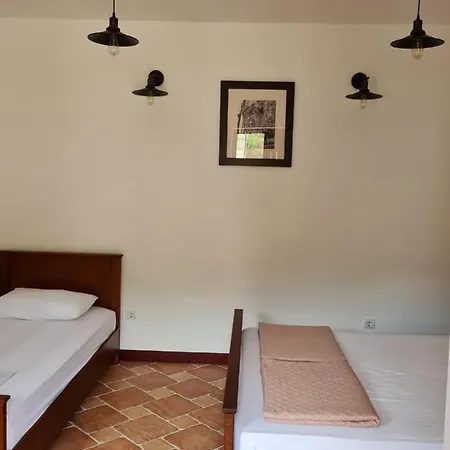 Ilic Apartmani Bijela Exterior photo