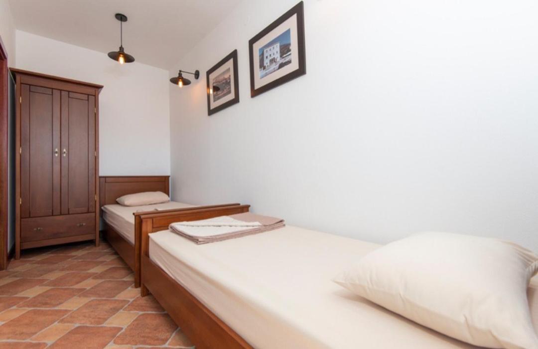 Ilic Apartment