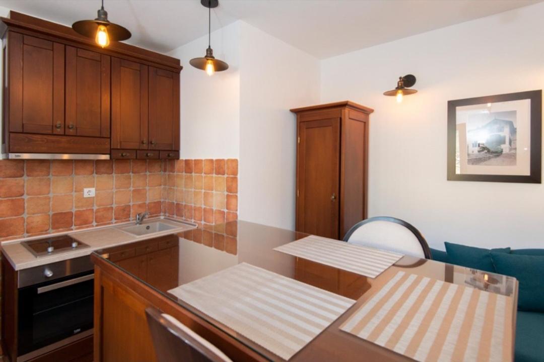 Ilic Apartment Bijela